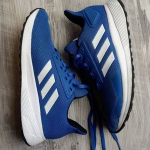 ADIDAS DURANO 9 SNEAKERS